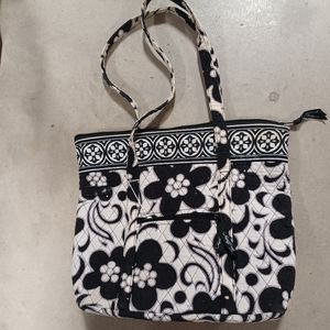 Versa Bradly Purse
